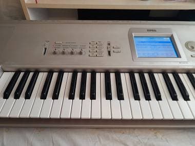 Korg triton studio 76