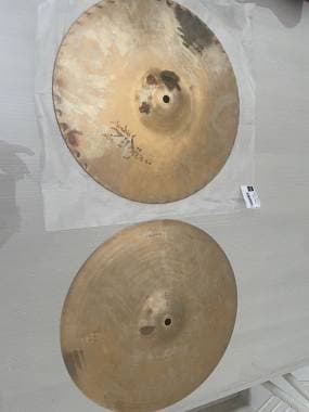 A CUSTOM SOUND EDGE 14