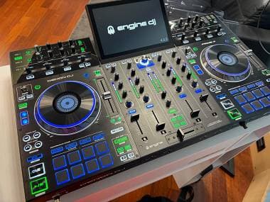 Denon DJ Prime 4