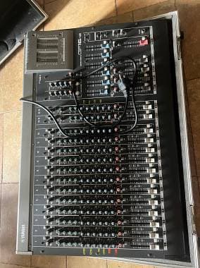 Yamaha gf16/12 + flight case Fantoni