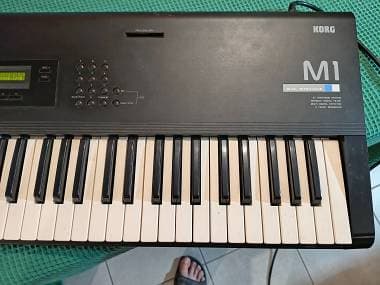Korg M1 vendo a 300