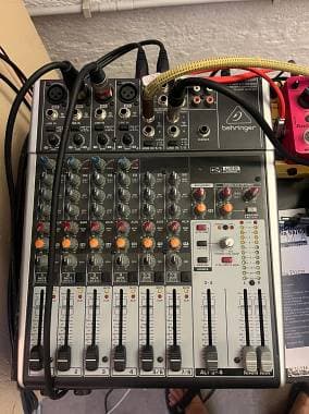 Behringer Xenyx 1204usb mixer analogico