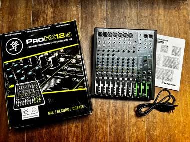 Mackie ProFX12v3