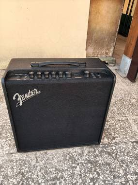 Fender Mustang LT 50 AMPLI 50W OTTIME CONDIZIONI