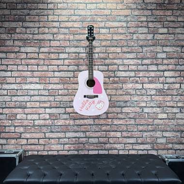 Squier by Fender Hello Kitty Dreadnought
