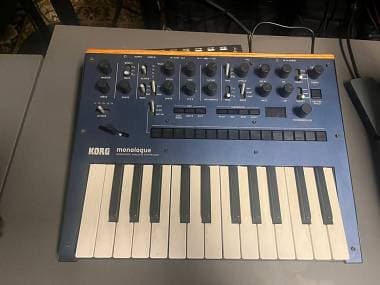 Korg Monologue blue