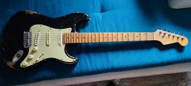 Custom strato scalopped