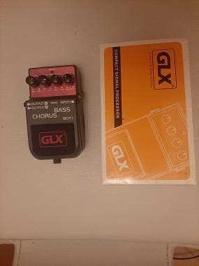 GLX BASS CHORUS BCH1 - SCAMBIO CON MOOER PER CHITARRA (DELAY, REVERB)