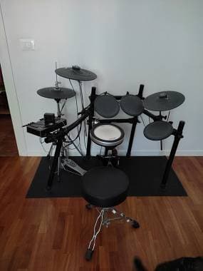 Yamaha DTX 532k