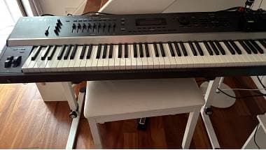 Kurzweil ARTIS 88 KEY STAGE PIANO