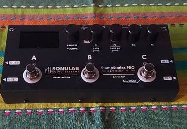 Sonulab PRO con alimentatore.