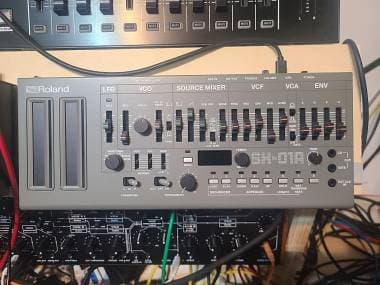Roland SH-01a