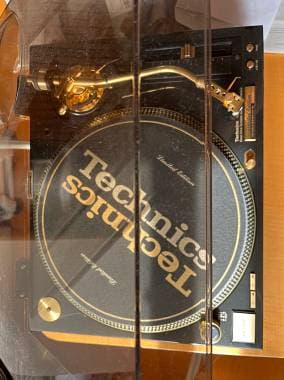 Technics SL1200GLD
