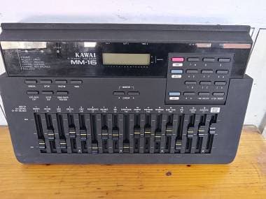 Kawai MM 16 mixer MIDI
