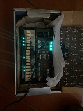 Korg Volca Fm2 sintetizzatore digitale numerico