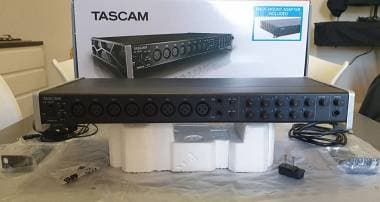 Tascam US-16x08 - Scheda Audio 16 in e 8 out