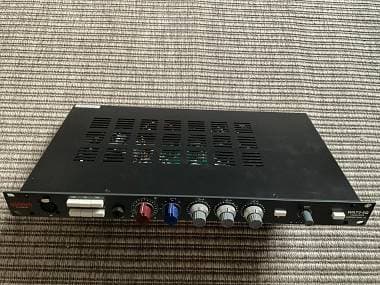 Warm Audio WA73-EQ Preamplificatore