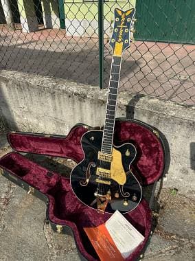 Gretsch Guitars G6136TG Player Edition Falcon - Midnight Sapphire
