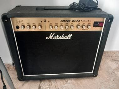 Marshall JCM 2000 DSL 201 dual super lead
