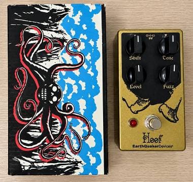 Fuzz distortion EARTHQUAKER DEVICES HOOF FUZZ V2