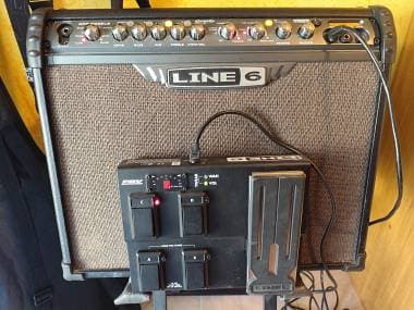 Line 6 Spider III 75W + Pedaliera FBV Express