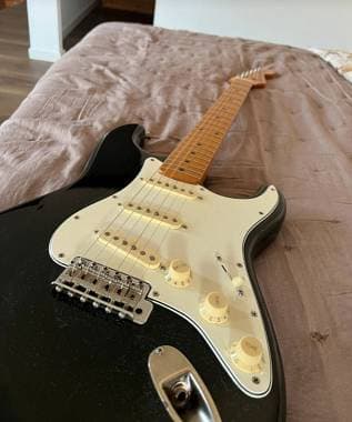 Squier JV 1983 stratocaster
