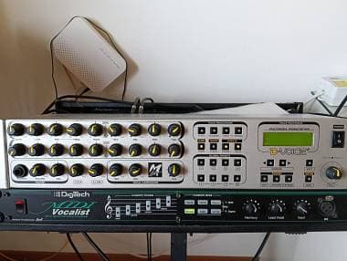 D-Voice 2