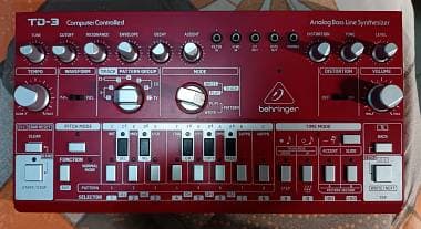 Behringer TD-3 Red
