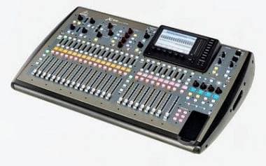 Behringer X32 mixer digitale