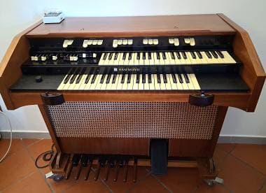 Hammond L-222 in condizioni perfette