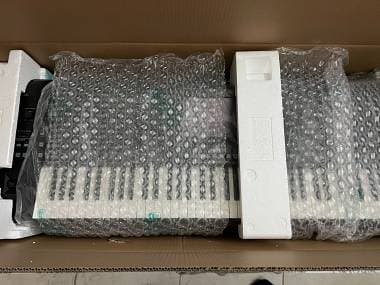 Yamaha Genos 2 nuovo con speaker set. Vendo - permuto