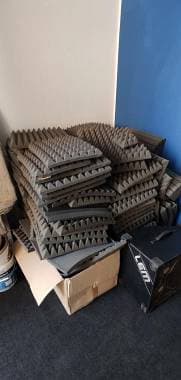 STOCK Affare: 35/40 Pannelli Fonoassorbenti Piramidali Usati