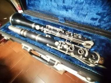 ANTICO CLARINETTO CON CUSTODIA ORIGIBALE