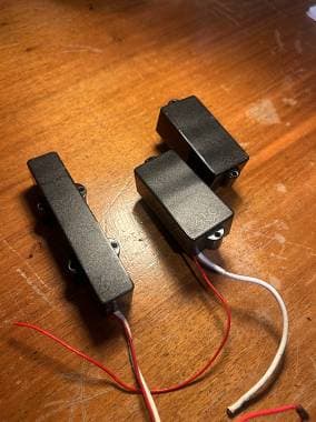 Mec-pickups P/J Attivi