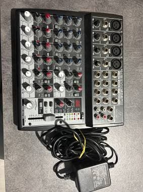 Mixer analogico Behringer Xenyx 1202FX