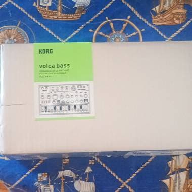 Korg Volca bass