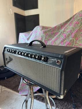 Fender Bassman 800