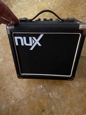 NUX Mighty 8 Vendo