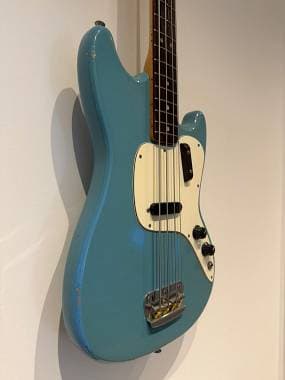 Fender Musicmaster bass