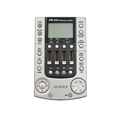 ZOOM PS-04 PALMTOP STUDIO  MULTITRACCIA DIGITALE  SMARTMEDIA 32MB