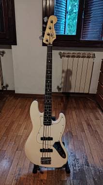 Fender Jazz Bass Made in Mexico