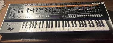 Roland Jupiter X