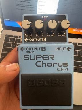 Boss CH-1