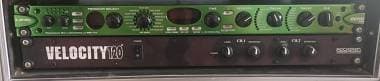 Vendo DELAY LINE 6 ECHO PRO IN ECCELLENTI CONDIZIONI