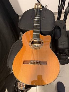 Camps NAC4 chitarra classica amplificata fishman