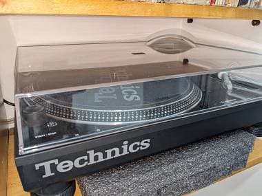 Technics SL 1210 mk7