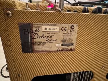 Fender Blues Deluxe Reissue + footswitch e cover