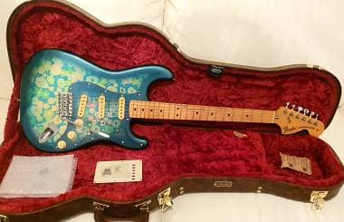 Fender FENDER STRATOCASTER BLUEFLOWERS MIJ 1984