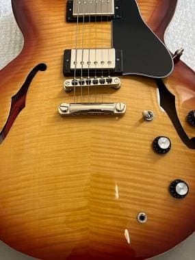 Epiphone ES 335 FIGURED INSPIRED BY GIBSON