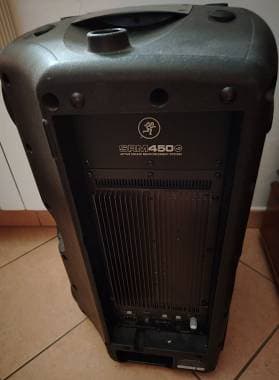 Mackie Smr 450 perfette vendo a 250 euro l'una no spese di viaggio